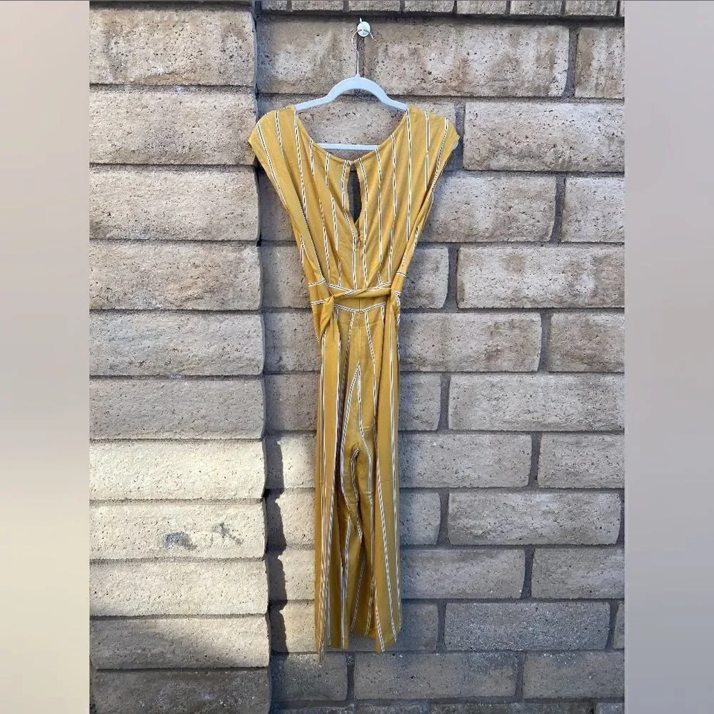 BB Dakota • Yellow All The Right Moves Jumpsuit